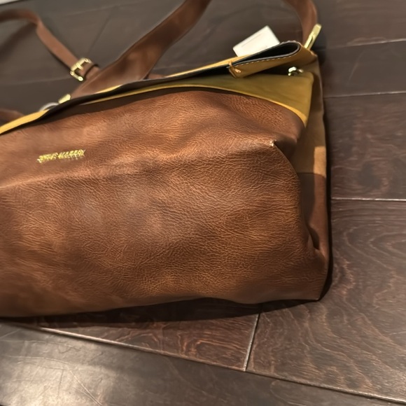 Steve Madden Brown and Tan Shoulder Bag NWT - Picture 8 of 16